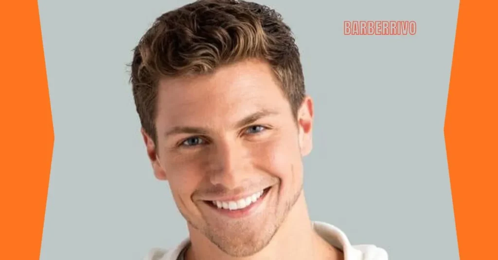 Ivy League Haircut 25 Classic & Modern Styles for Every Man 21 Curly Ivy League Haircut