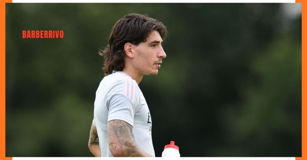 Soccer Player Haircuts: 30 Iconic Styles & How to Get Them 30 Héctor Bellerín – Middle-Part Mullet
